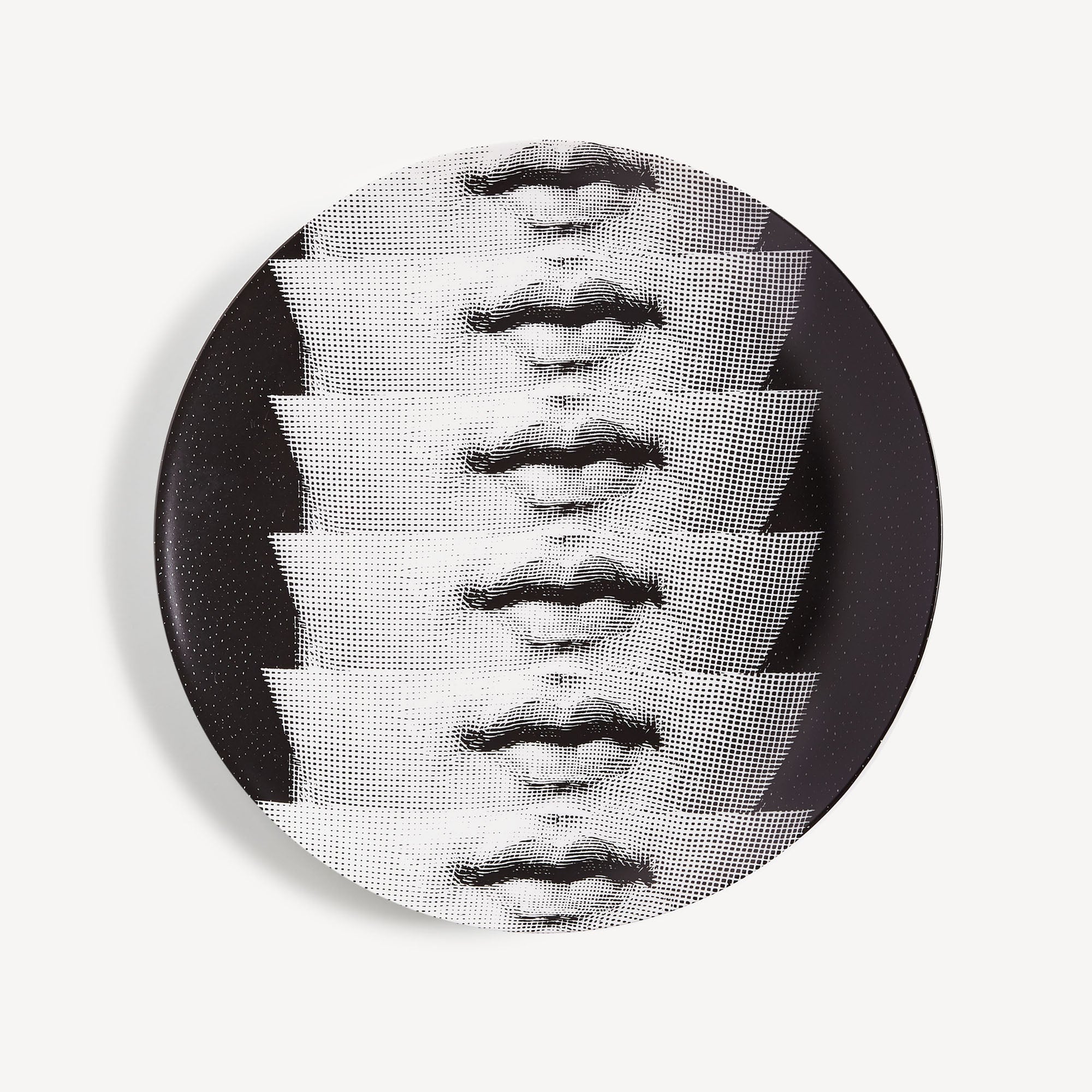 fornasetti-tema-e-variazioni-n-250-wandteller-gesicht image 1
