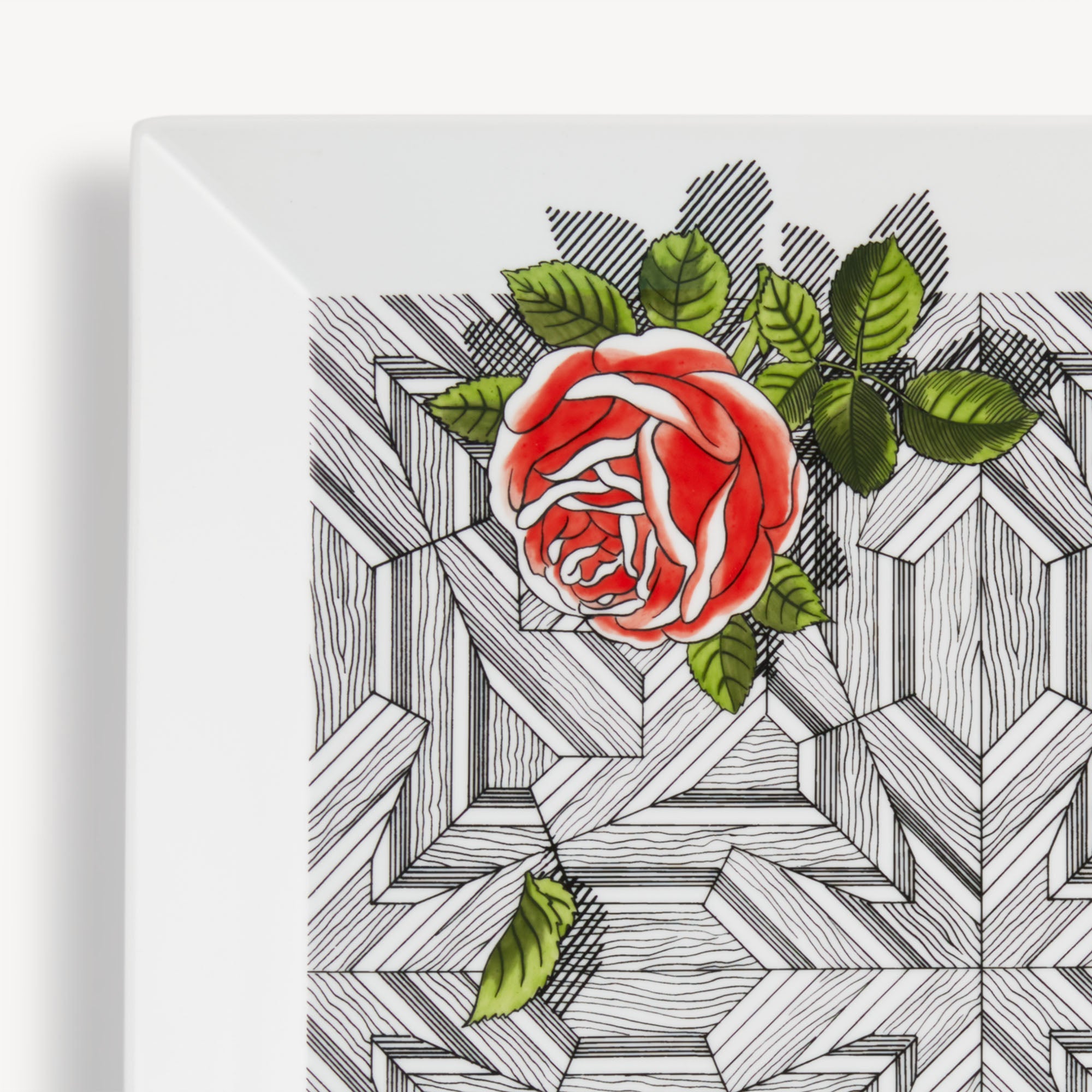 fornasetti-musciarabia-tablett-porzellan-rosen-eckig image 4