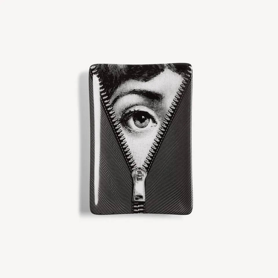 fornasetti-tema-e-variazioni-n-401-aschenbecher-porzellan-eckig image 1