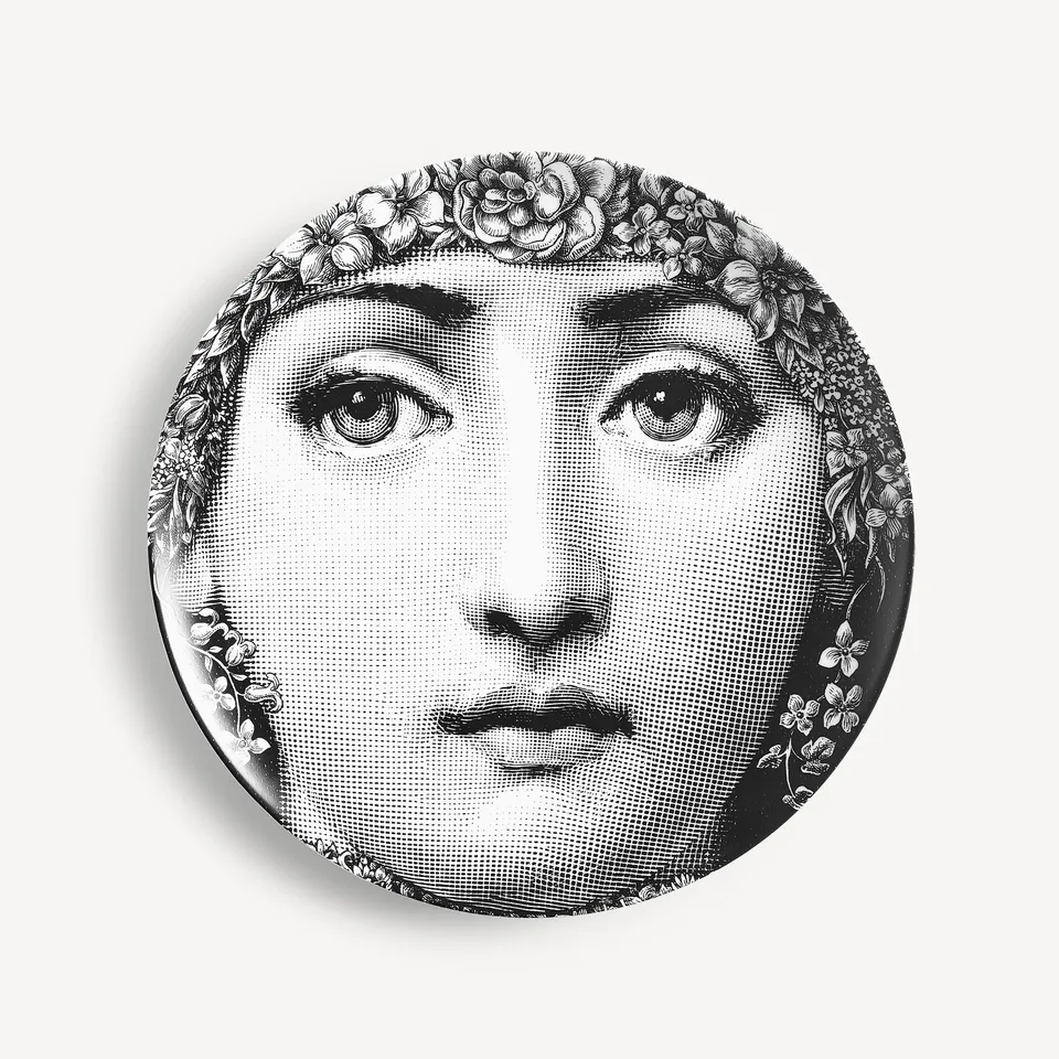 fornasetti-tema-e-variazioni-nr-144-wandteller-gesicht image 1