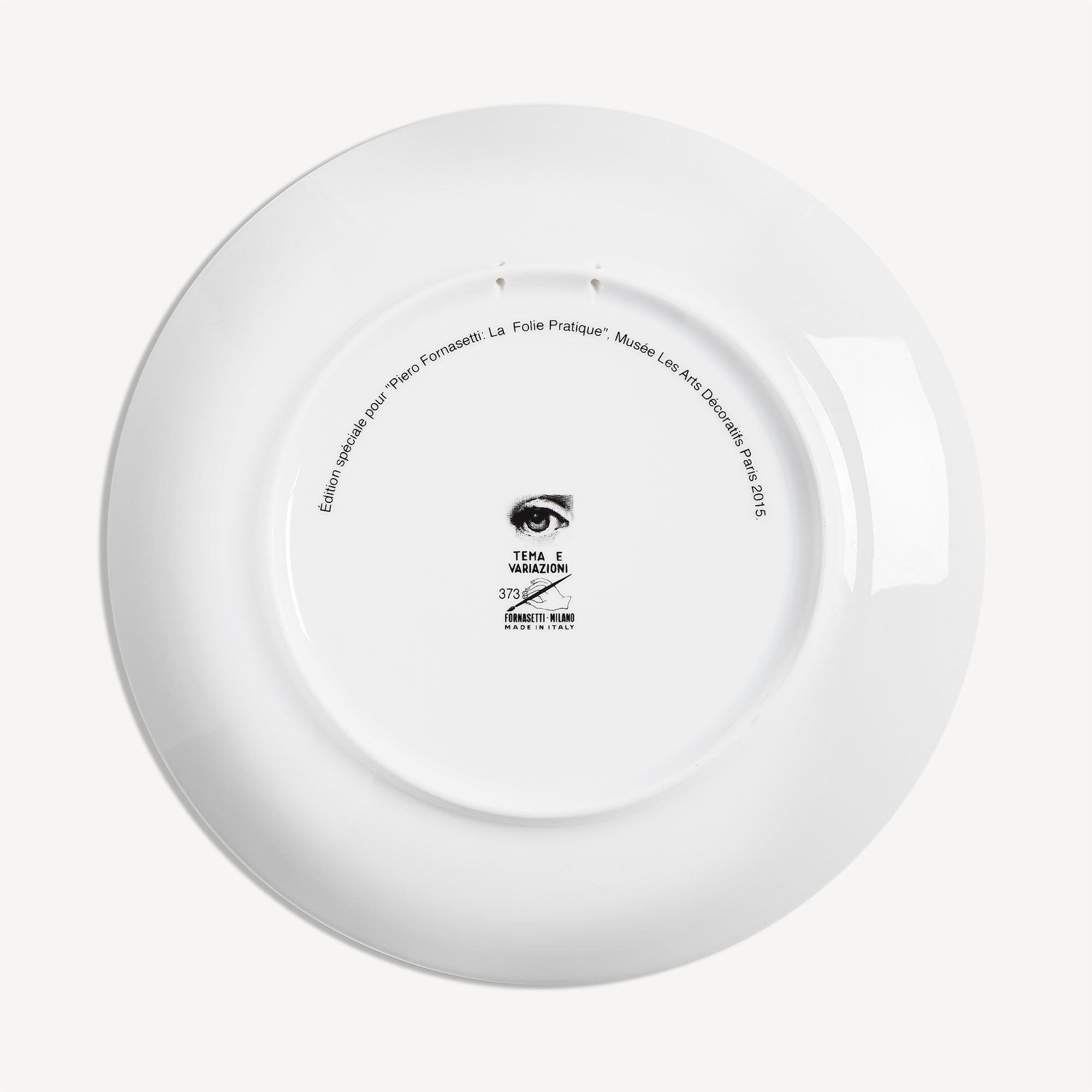 fornasetti-tema-e-variazioni-n-373-wandteller-porzellan image 3