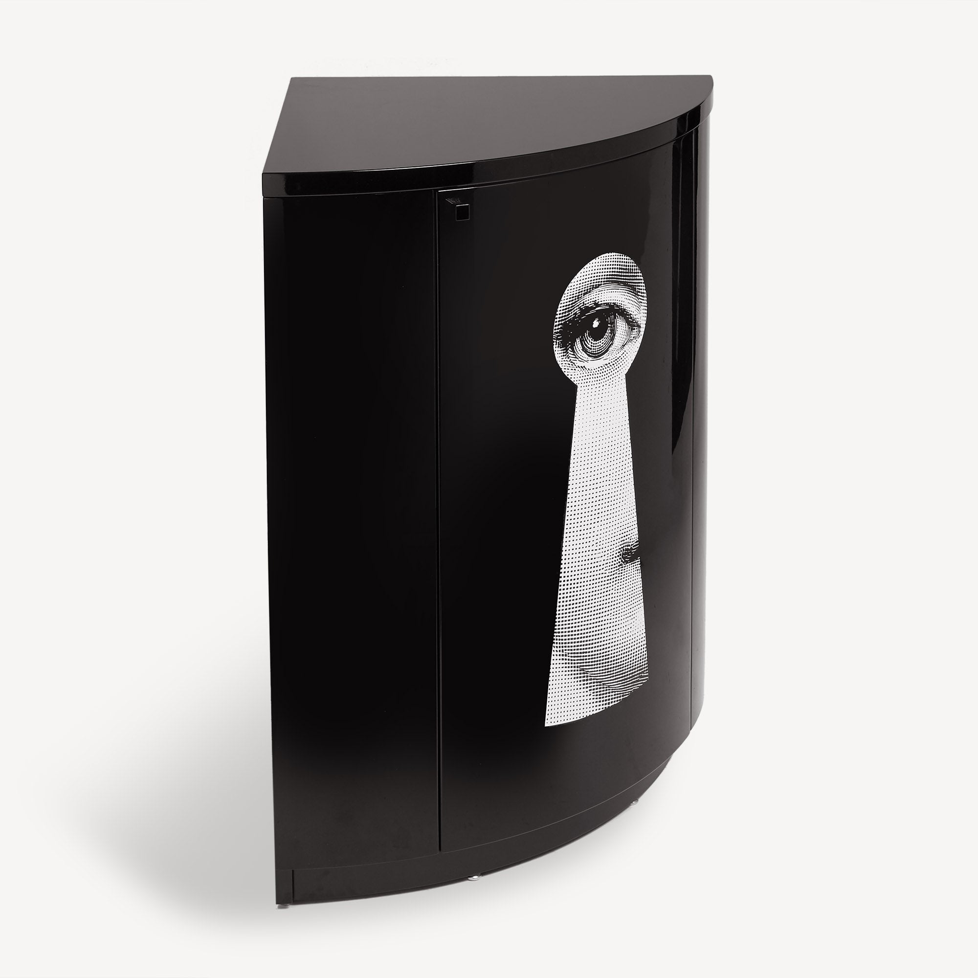 fornasetti-serratura-eckschrank-holz-lina-cavalieri image 3