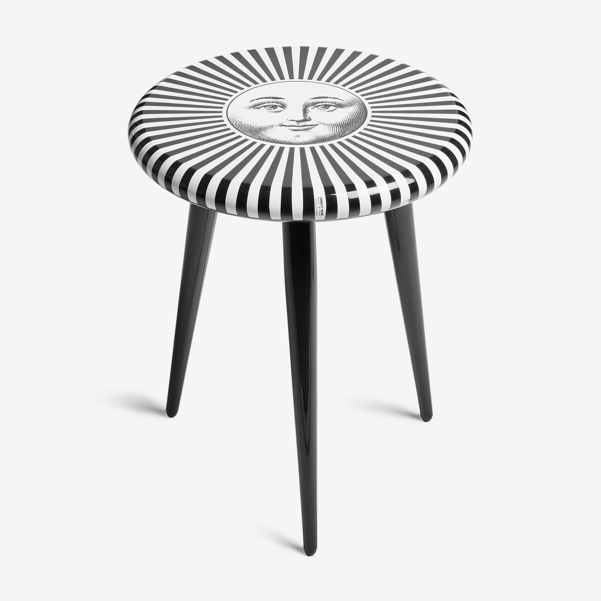fornasetti-sole-raggiante-hocker-sonne-gold-holz image 1