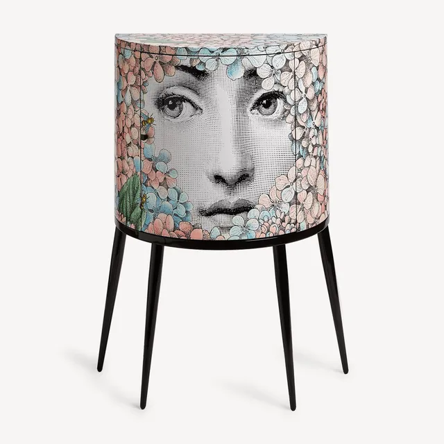 fornasetti-ortensia-konsole-holz-lackiert-gesicht image 1