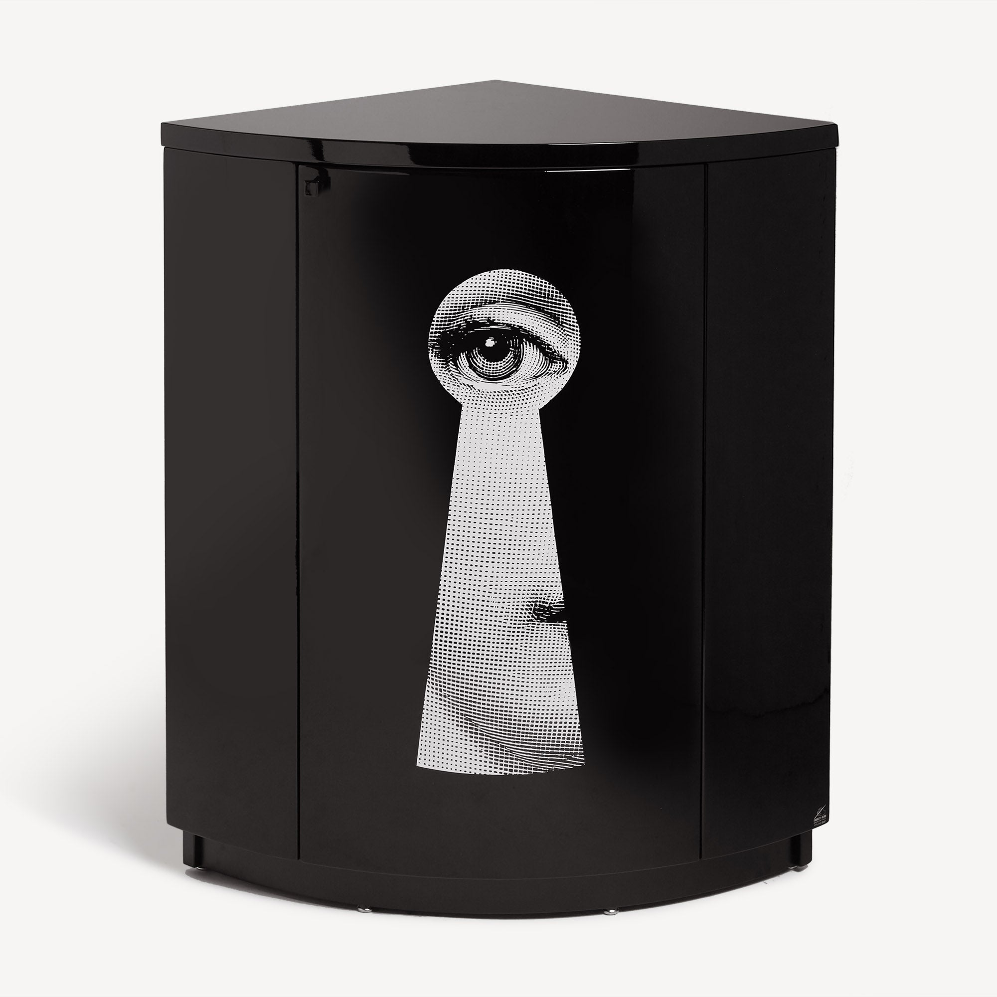 fornasetti-serratura-eckschrank-holz-lina-cavalieri image 1