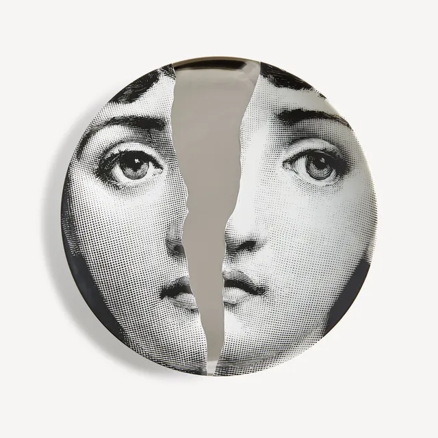 fornasetti-tema-e-variazioni-n-10-wandteller-porzellan image 1