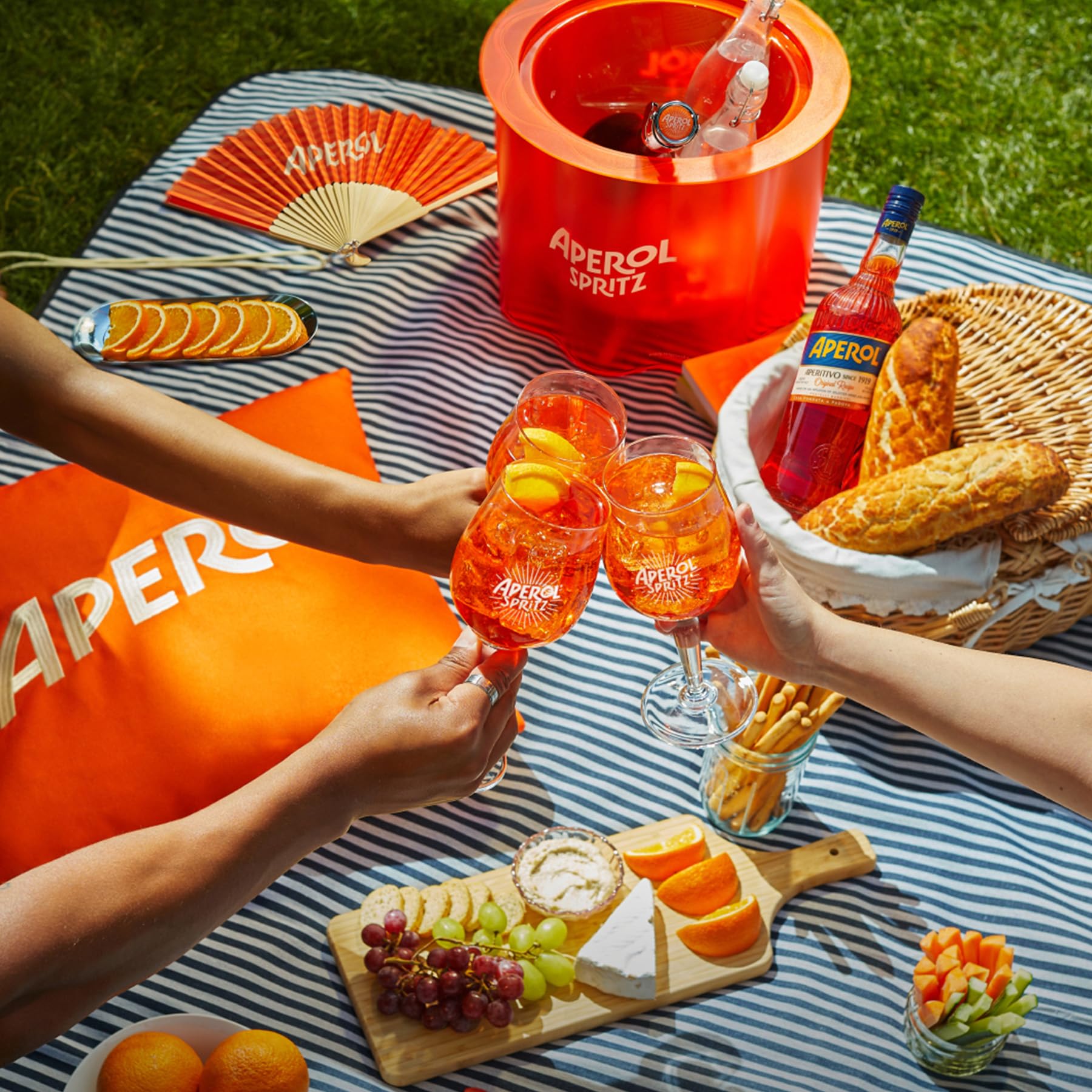 aperol-aperitivo-0-7l-lik-r-11-bitterorange-klassiker image 7