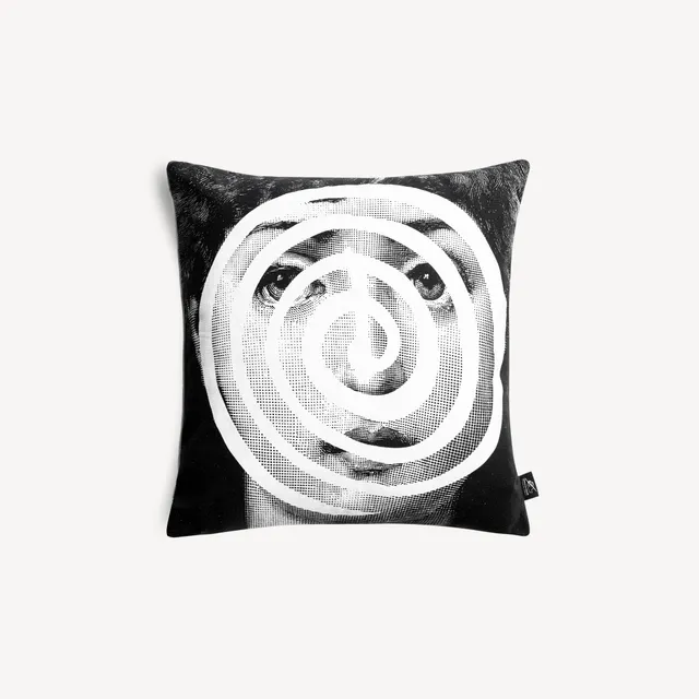fornasetti-tema-e-variazioni-18-297-kissen-baumwolle image 1
