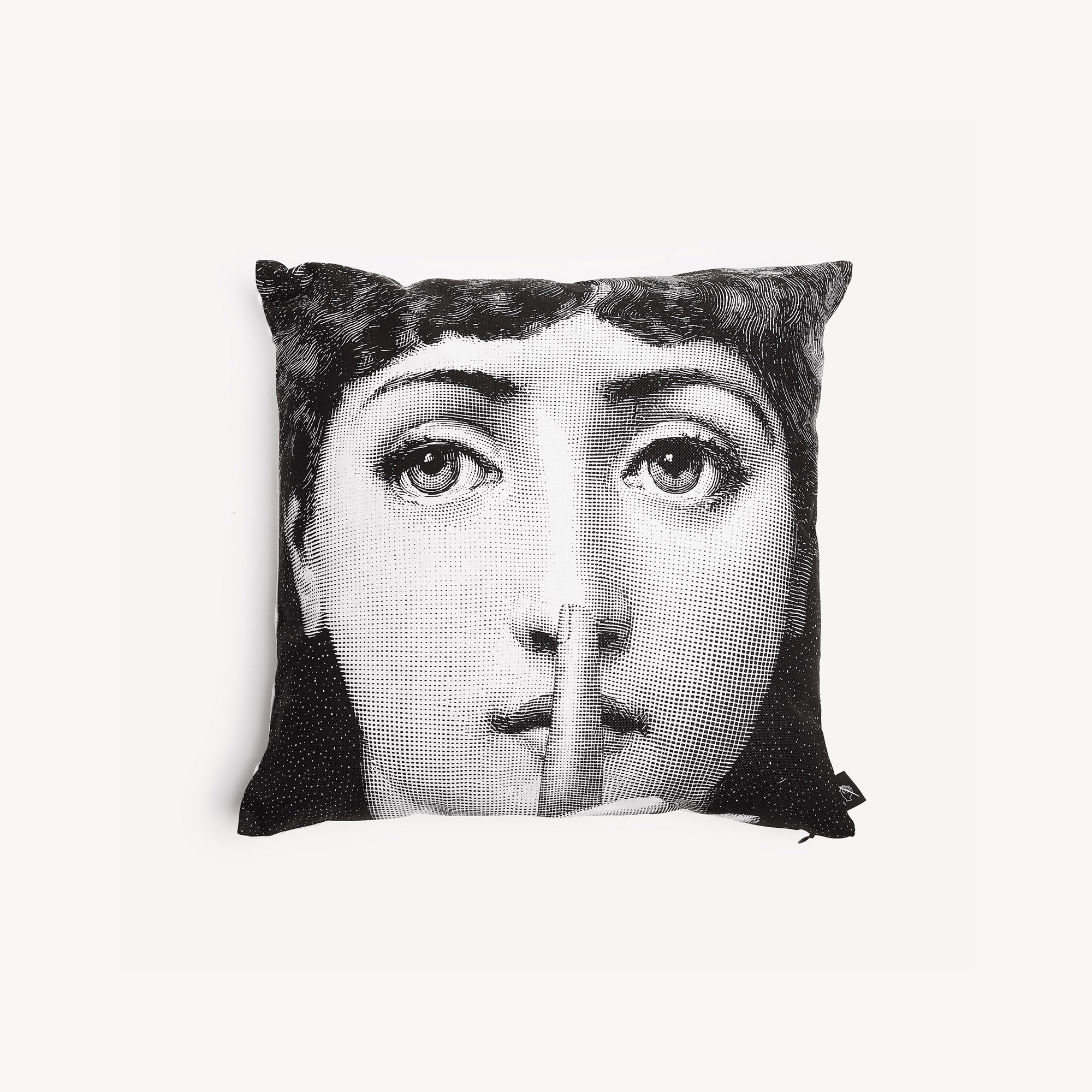 atelier-fornasetti-silenzio-kissen-tema-e-variazioni image 2