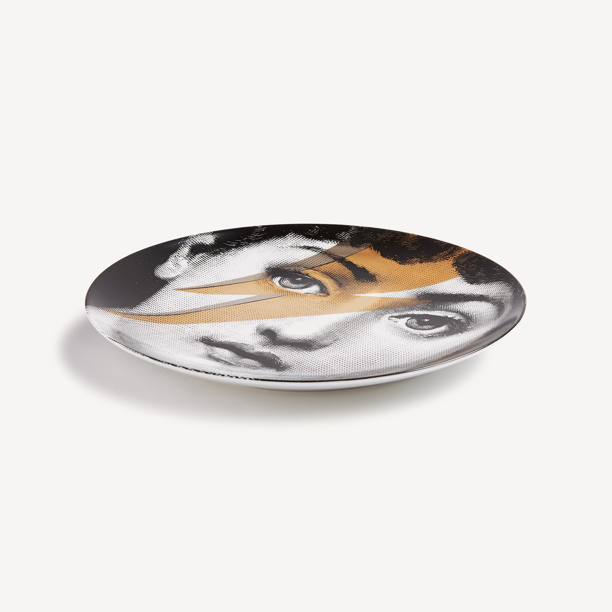 fornasetti-tema-e-variazioni-n-375-wandteller-gold image 2