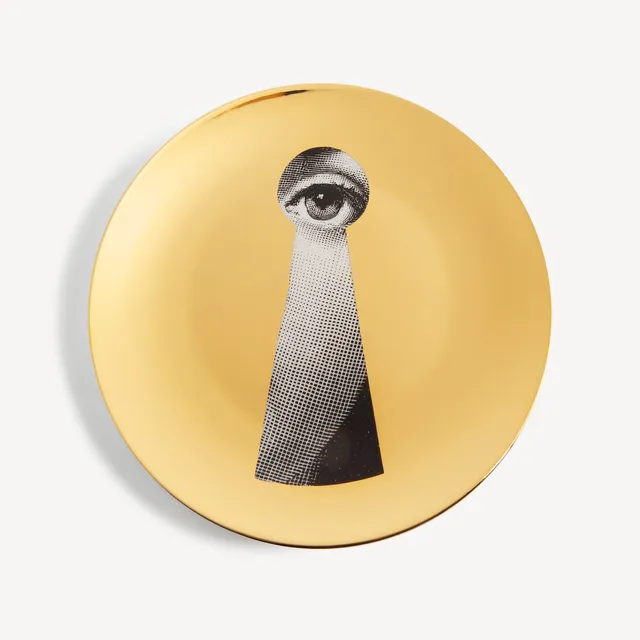 fornasetti-tema-e-variazioni-wandteller-n-14-gold-porzellan image 1