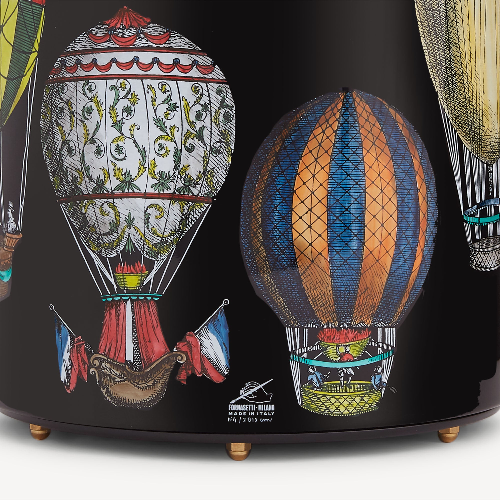 fornasetti-palloni-papierkorb-metall-lackiert-ballons image 3