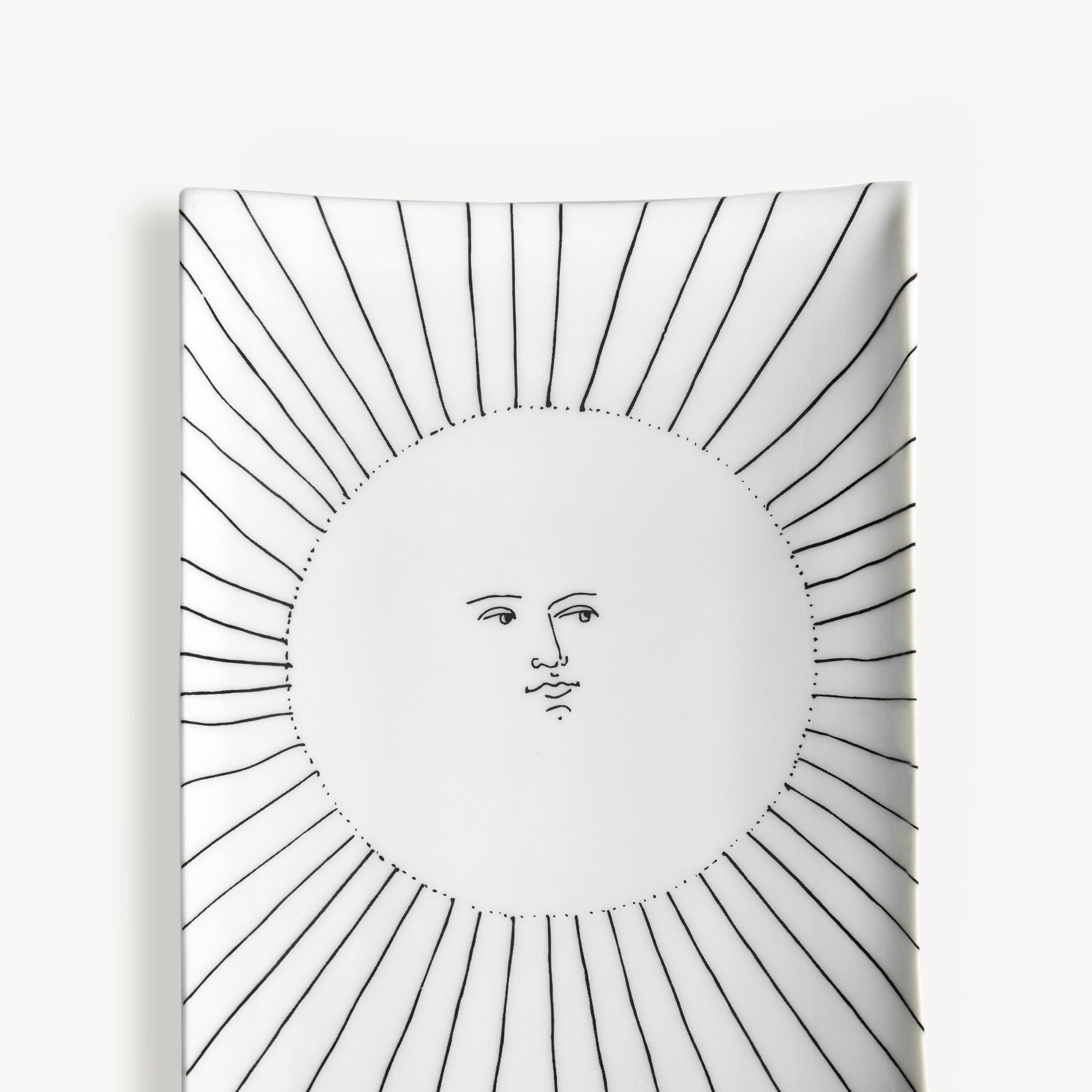 fornasetti-solitario-rectangular-tray-tablett-porzellan-sonne image 4