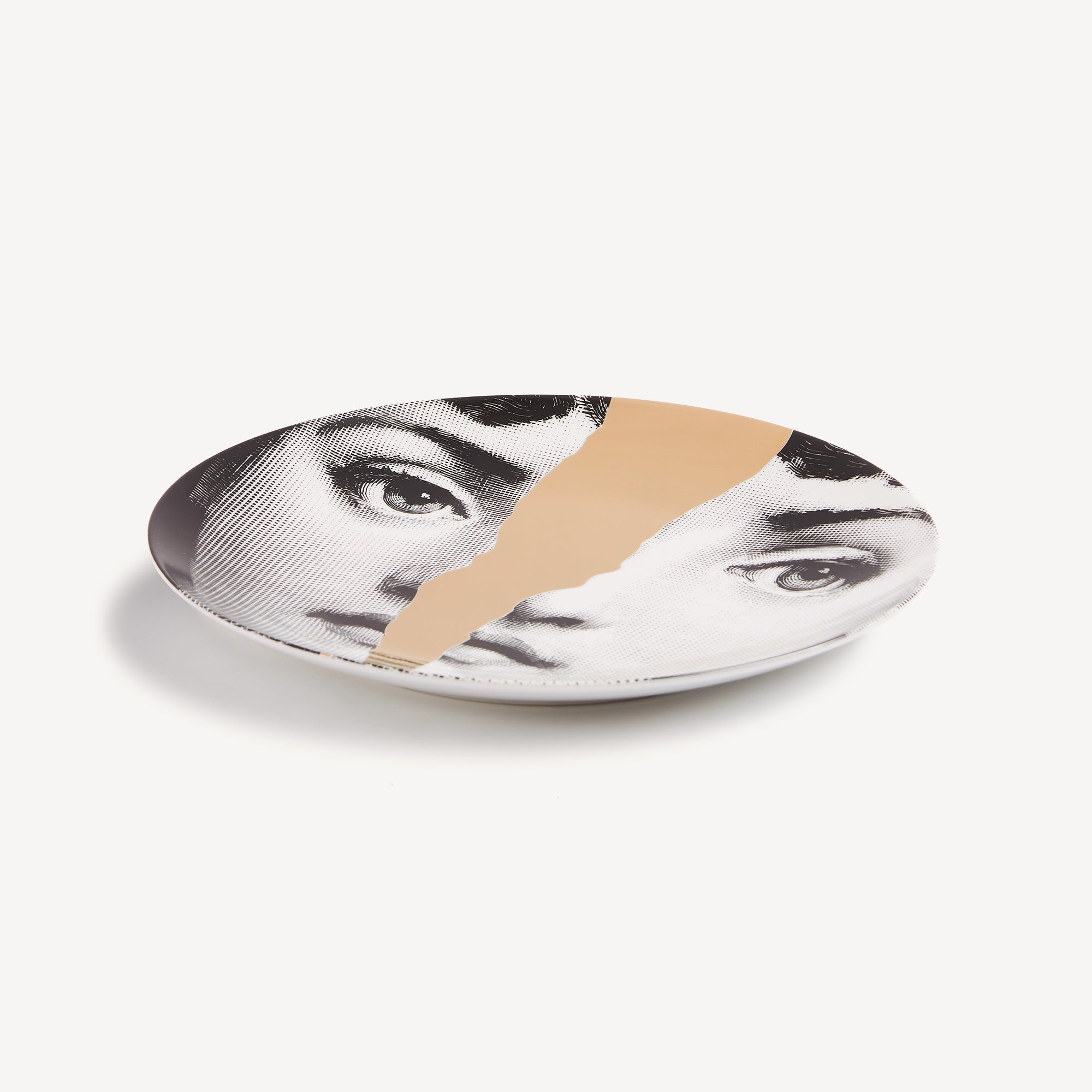 atelier-fornasetti-tema-e-variazioni-n-10-wandteller-gold image 2