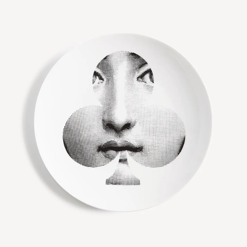fornasetti-tema-e-variazioni-n-69-wandteller-porzellan-anzug image 1