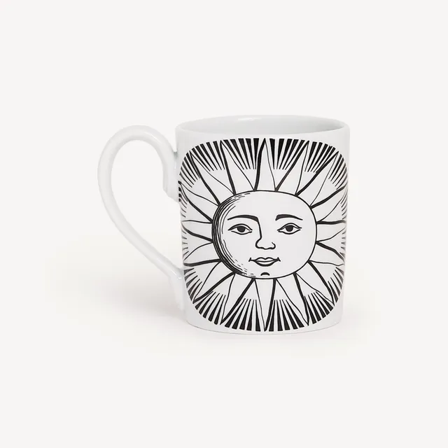 atelier-fornasetti-mug-sole-tasse-porzellan-handbemalt image 1