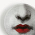 fornasetti-tema-e-variazioni-397-aschenbecher-rote-lippen-porzellan image 4