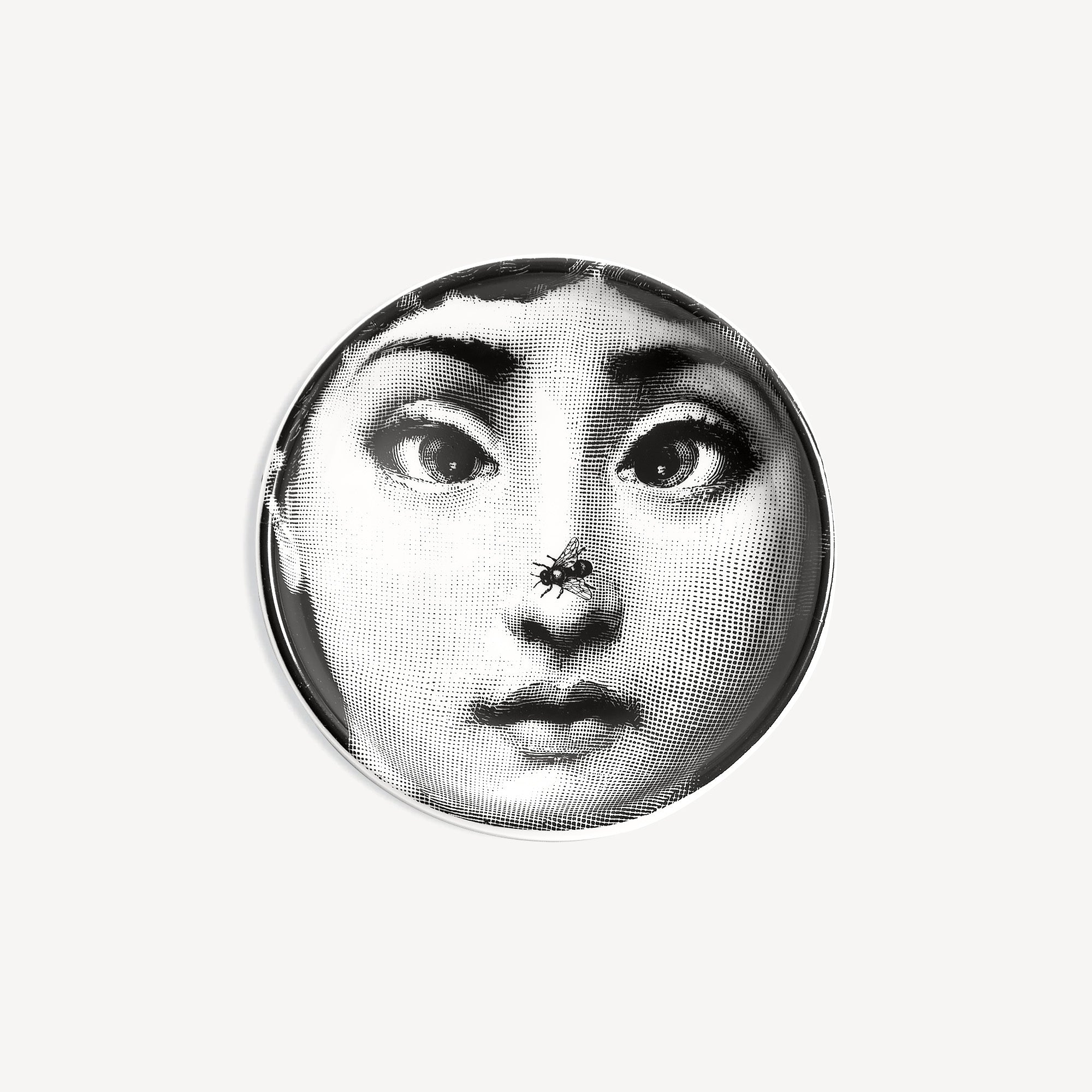 fornasetti-tema-e-variazioni-aschenbecher-n-363-rund image 1