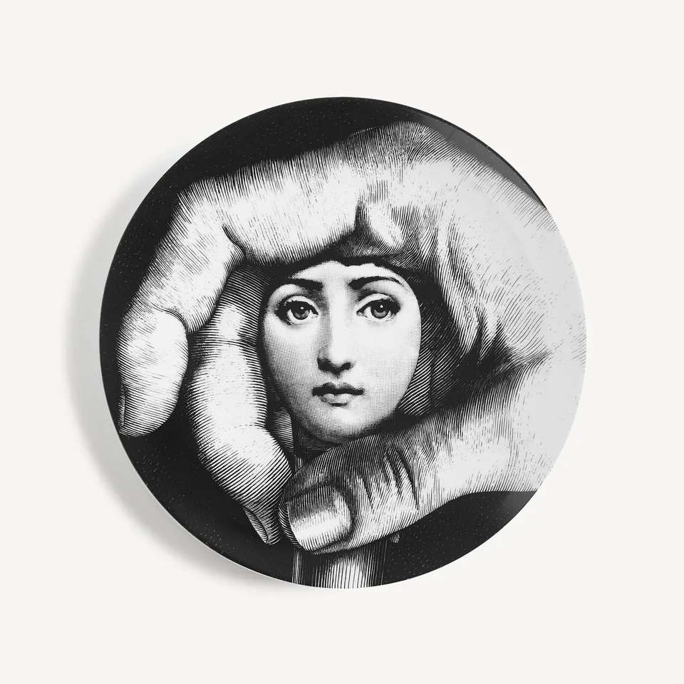 atelier-fornasetti-tema-e-variazioni-n-219-wandteller-porzellan image 1