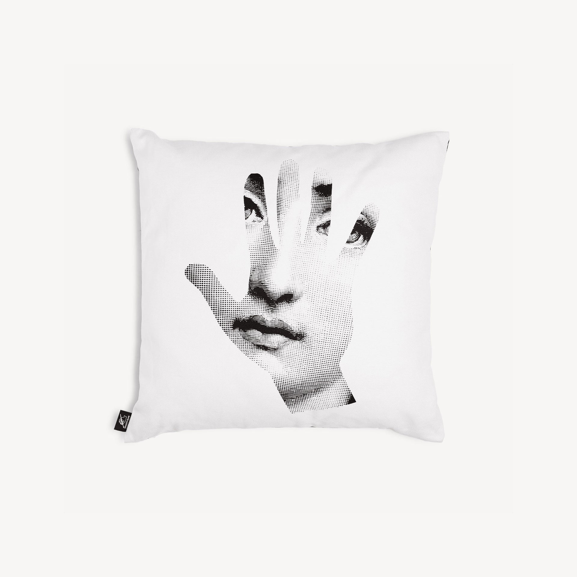 fornasetti-tema-e-variazioni-mano-kissen-mit-f-llung image 1