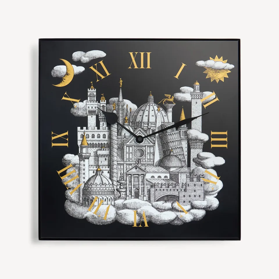 atelier-fornasetti-italia-che-vola-wanduhr-metall image 1