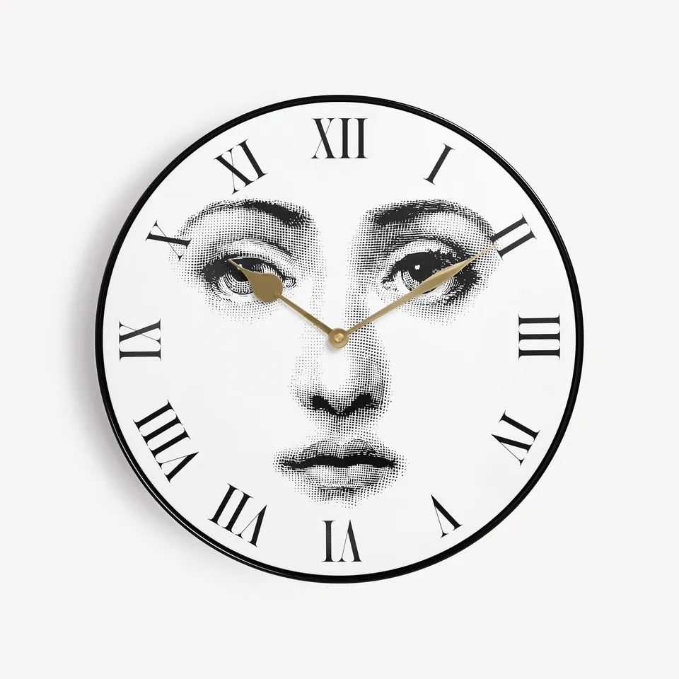 fornasetti-tema-e-variazioni-n-6-wanduhr-metall-lautlos image 1