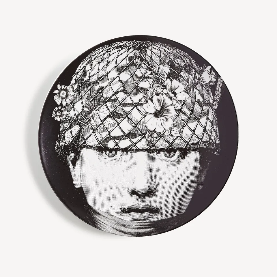 fornasetti-tema-e-variazioni-wandteller-n-384-porzellan-2 image 1