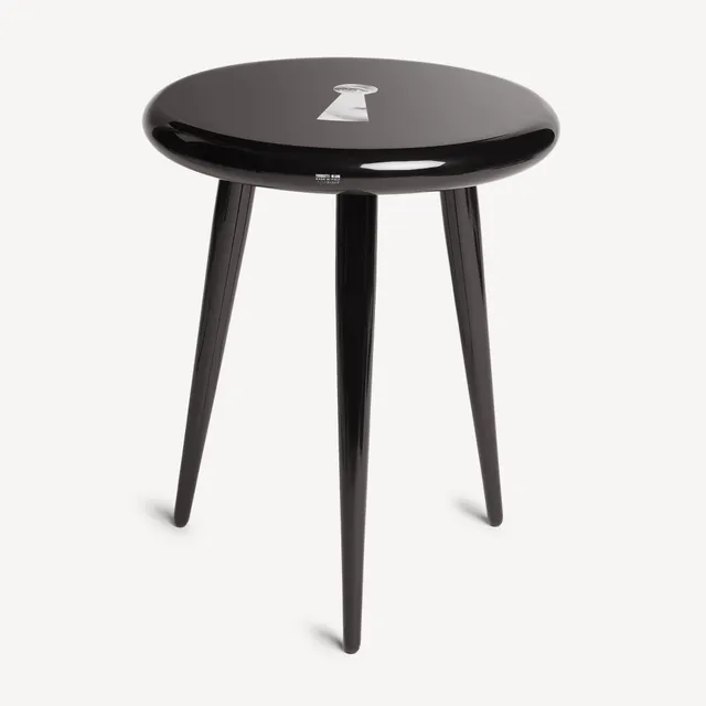 atelier-fornasetti-serratura-hocker-holz-gesicht image 1