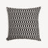 fornasetti-losanghe-outdoor-kissen-geometrisch-garten image 2