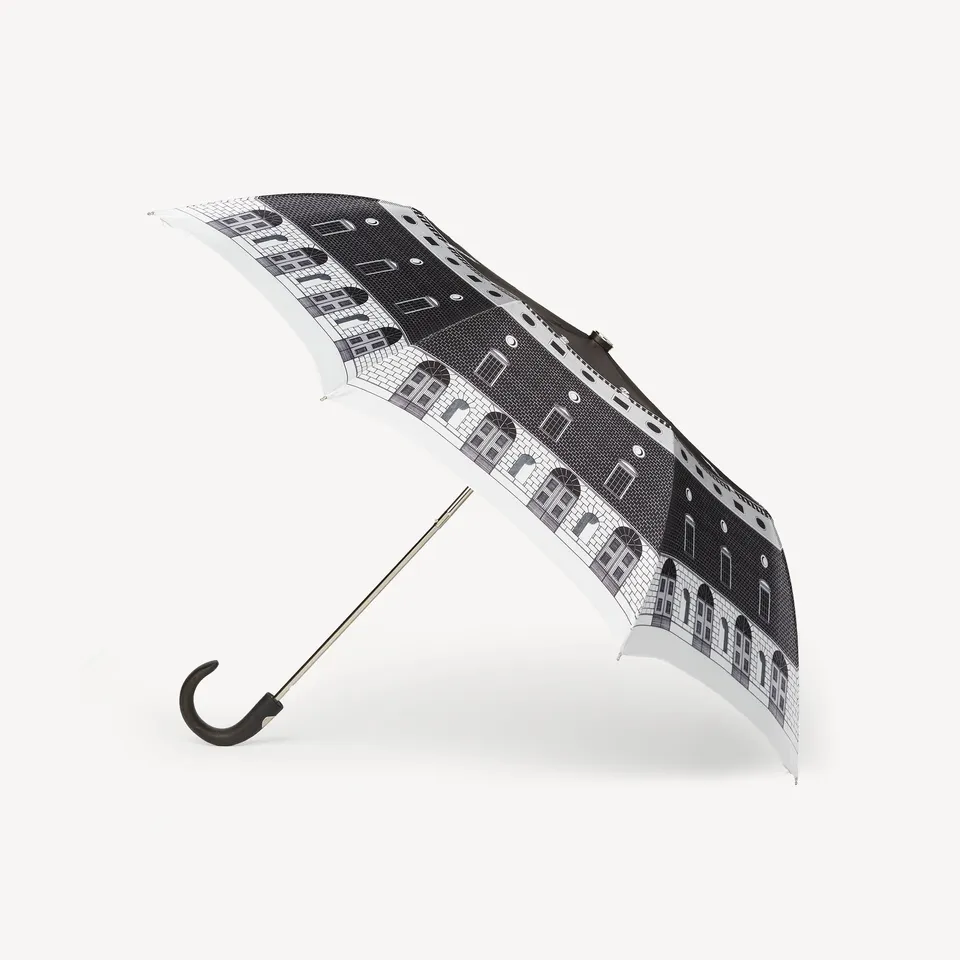 fornasetti-architettura-regenschirm-faltbar-ahorn image 1