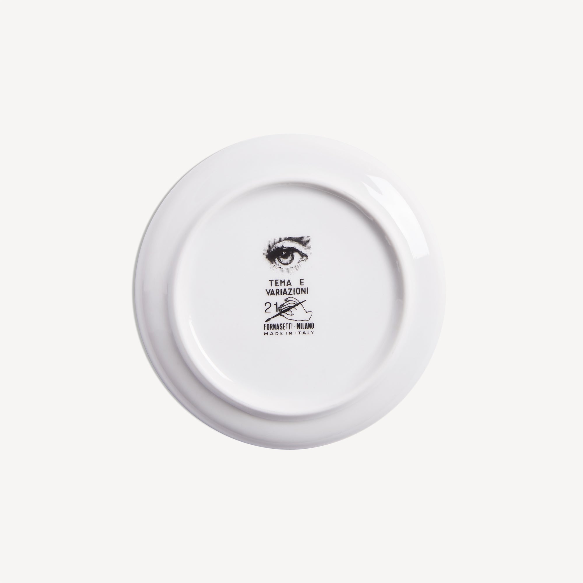fornasetti-tema-e-variazioni-n-21-schale-porzellan-rund image 3