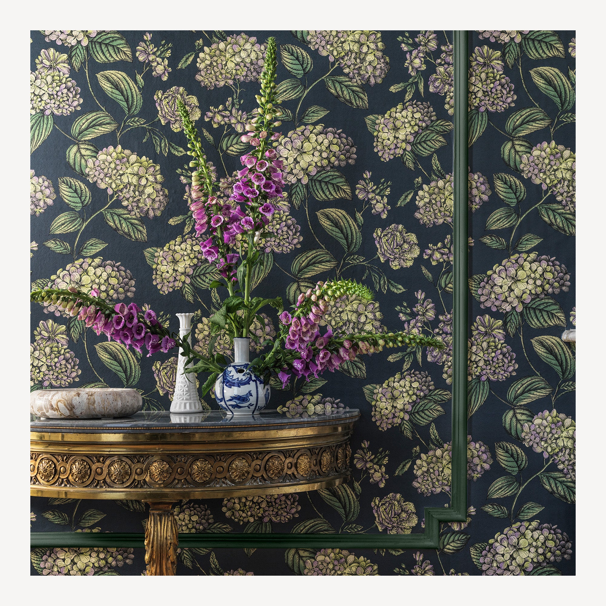 atelier-fornasetti-ramo-di-ortensia-tapete-hortensie-4 image 2