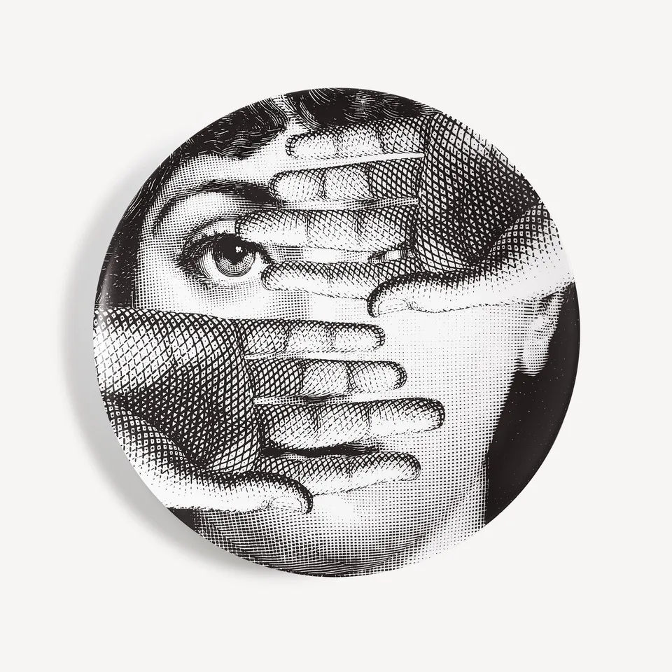fornasetti-tema-e-variazioni-wandteller-n-154-gesicht image 1