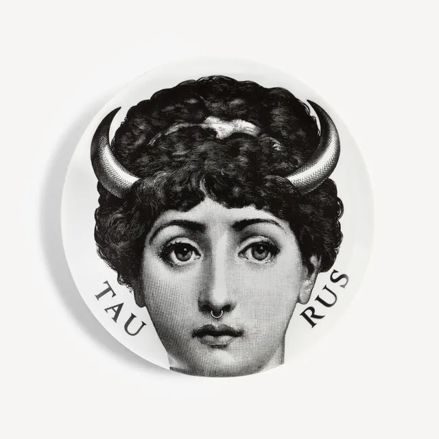 fornasetti-tema-e-variazioni-wandteller-zodiaco-stier-nr-349 image 1