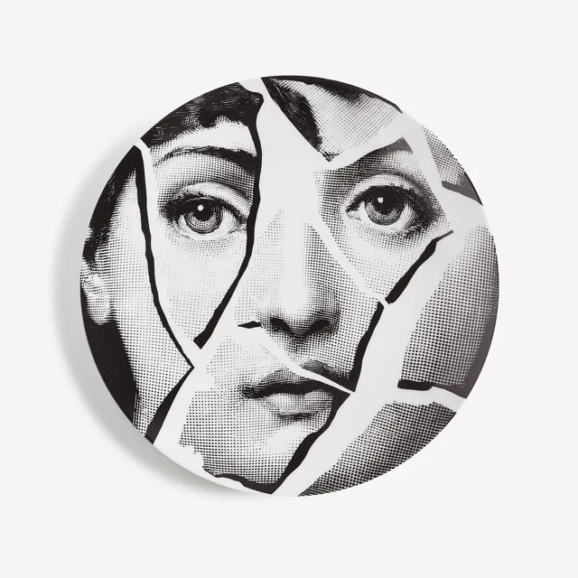fornasetti-tema-e-variazioni-n-2-wandteller-porzellan image 1