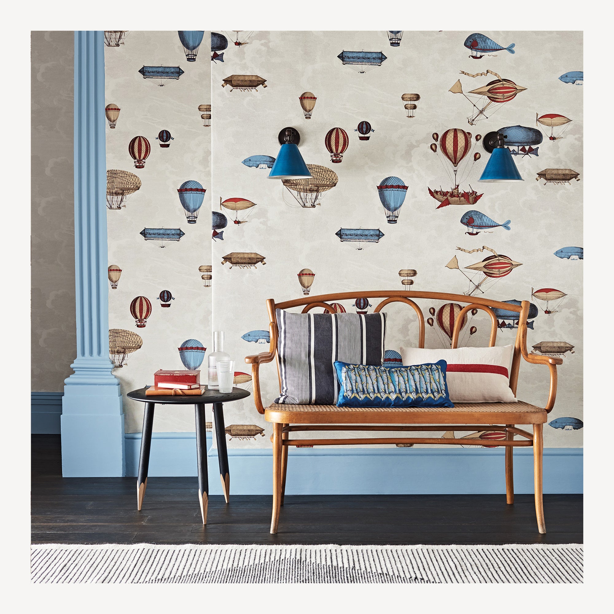 fornasetti-macchine-volanti-tapete-2er-set-ballons image 3