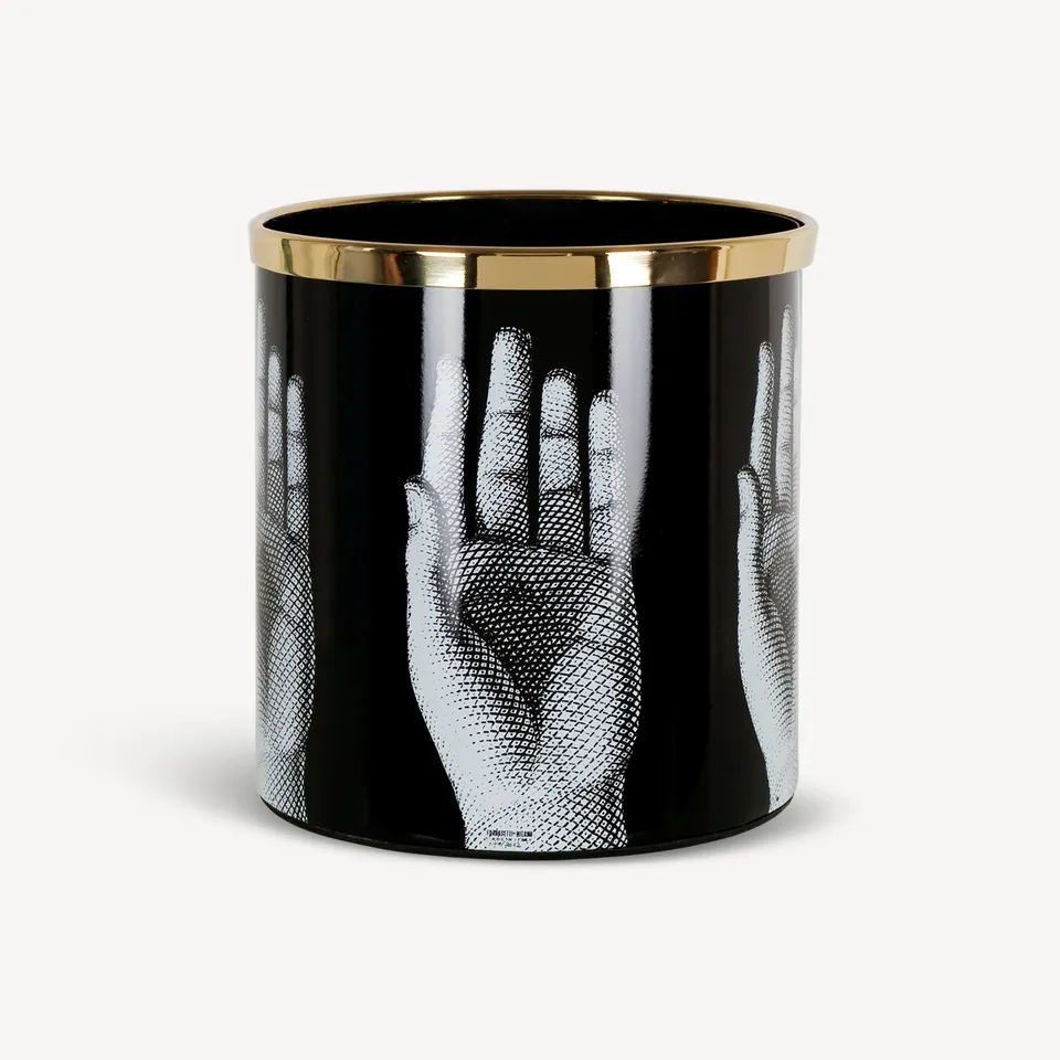fornasetti-mani-papierkorb-metall-h-nde-schwarz-wei image 1