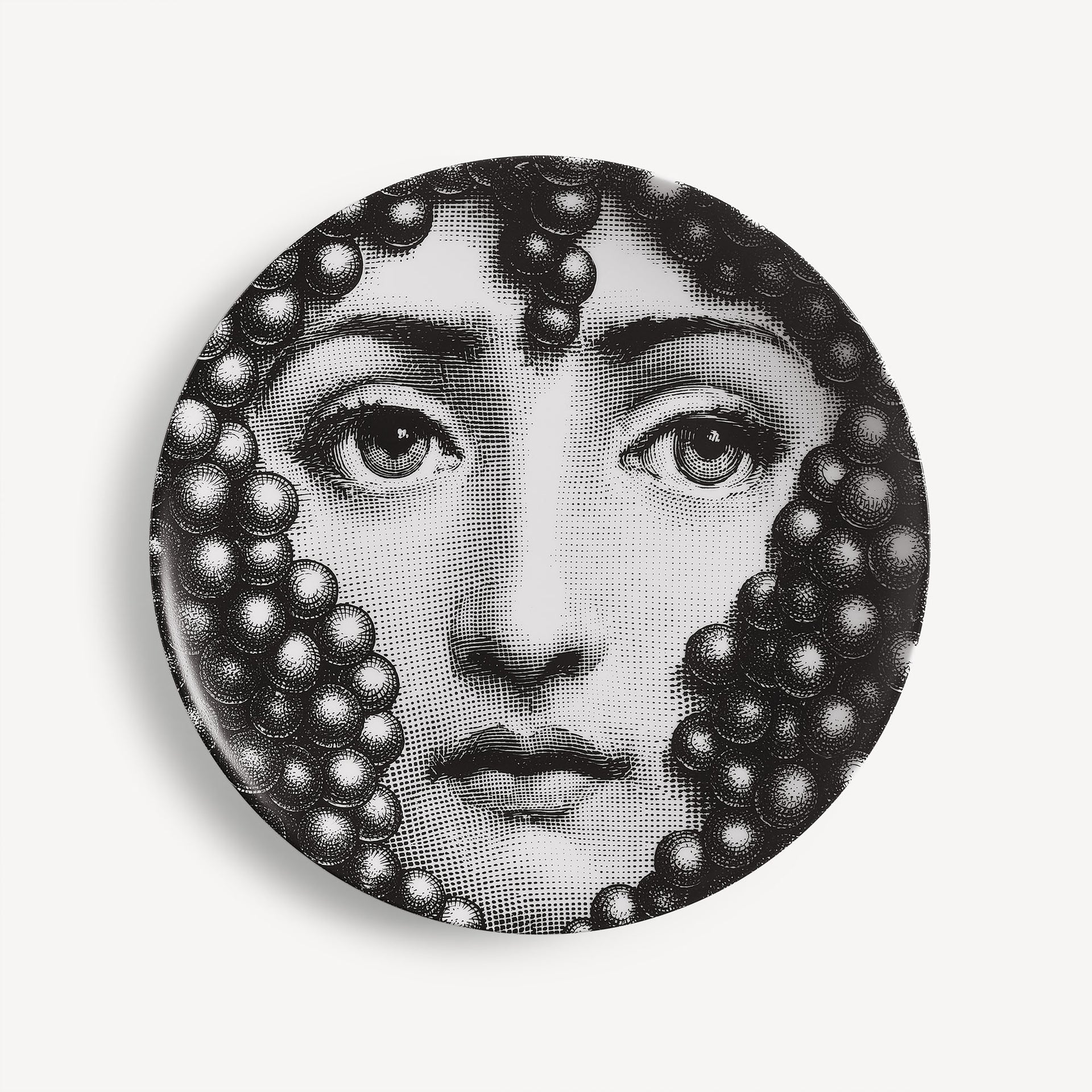 fornasetti-tema-e-variazioni-wandteller-n-111-lina-deko image 1