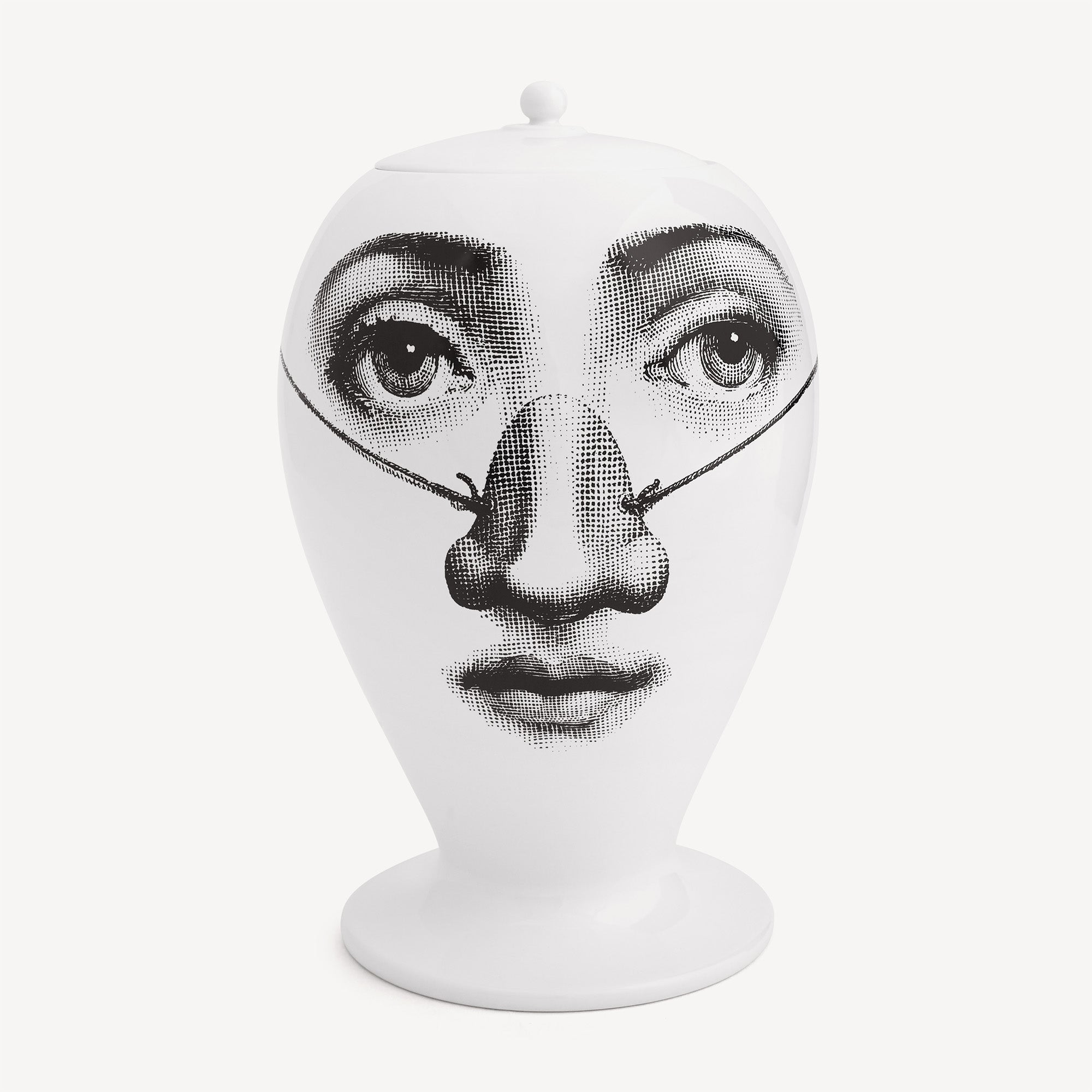 atelier-fornasetti-burlone-vase-keramik-lina-cavalieri image 1
