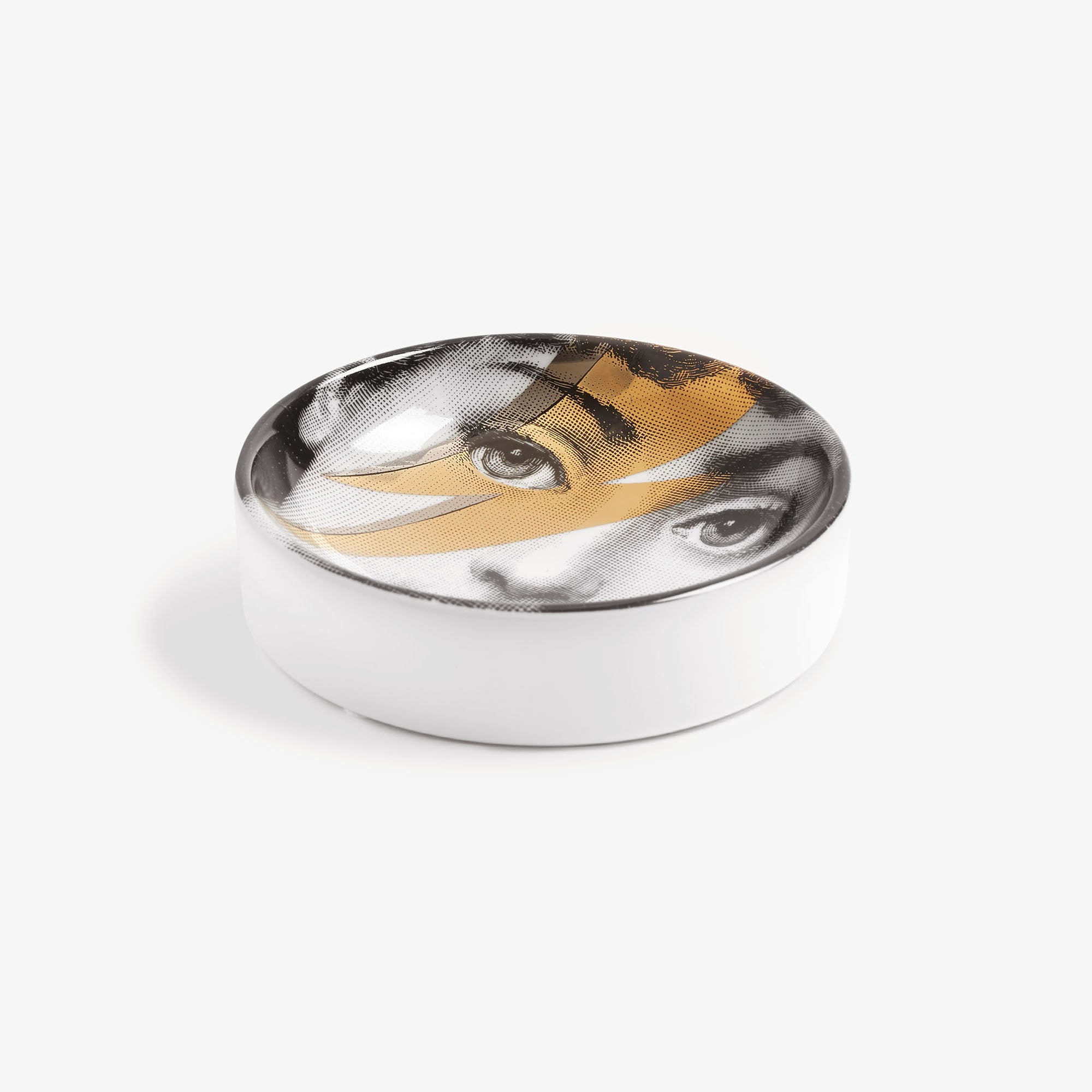 fornasetti-tema-variazioni-n-375-aschenbecher-porzellan-gold-gesicht image 2