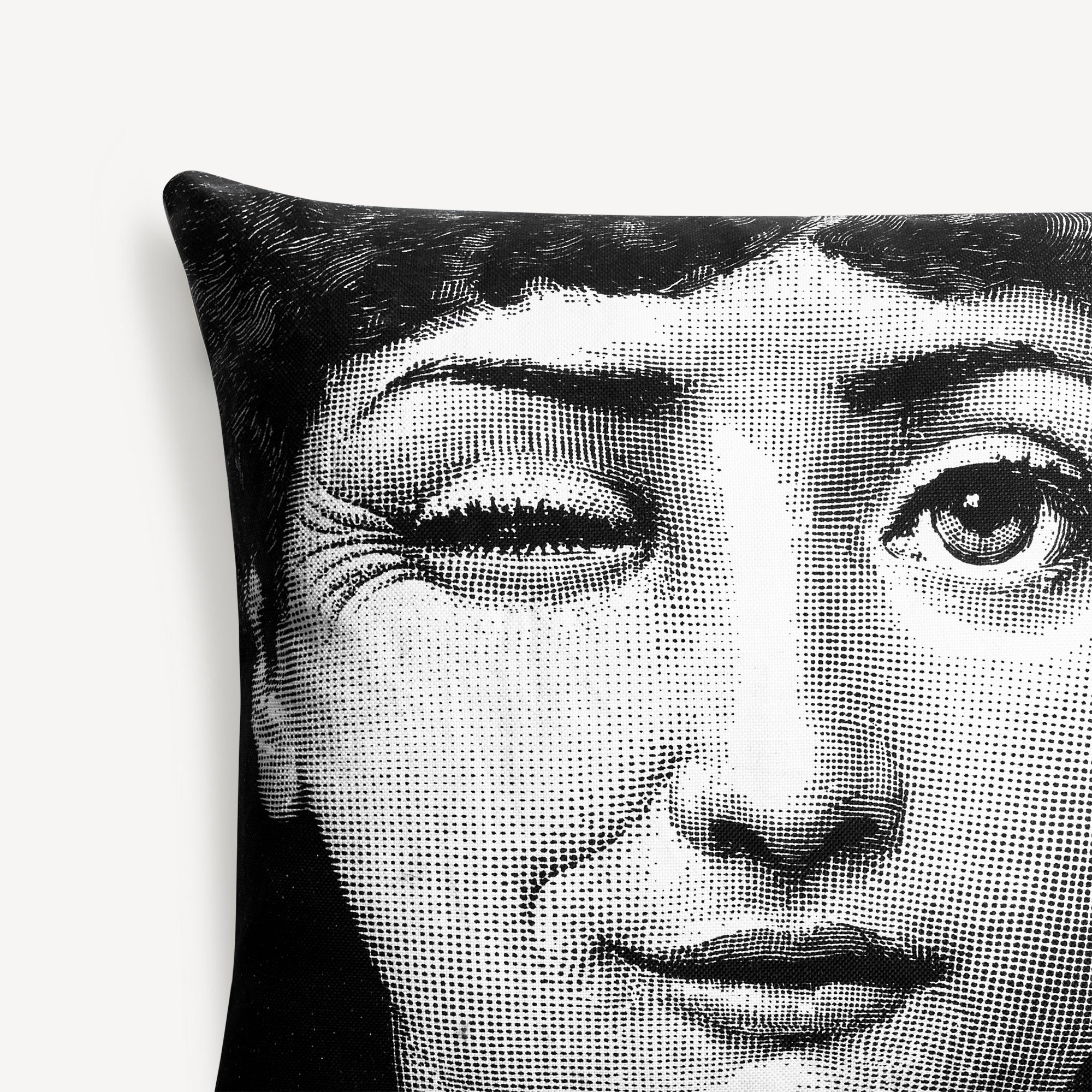 atelier-fornasetti-tema-e-variazioni-kissen-n-82-130-baumwolle image 3