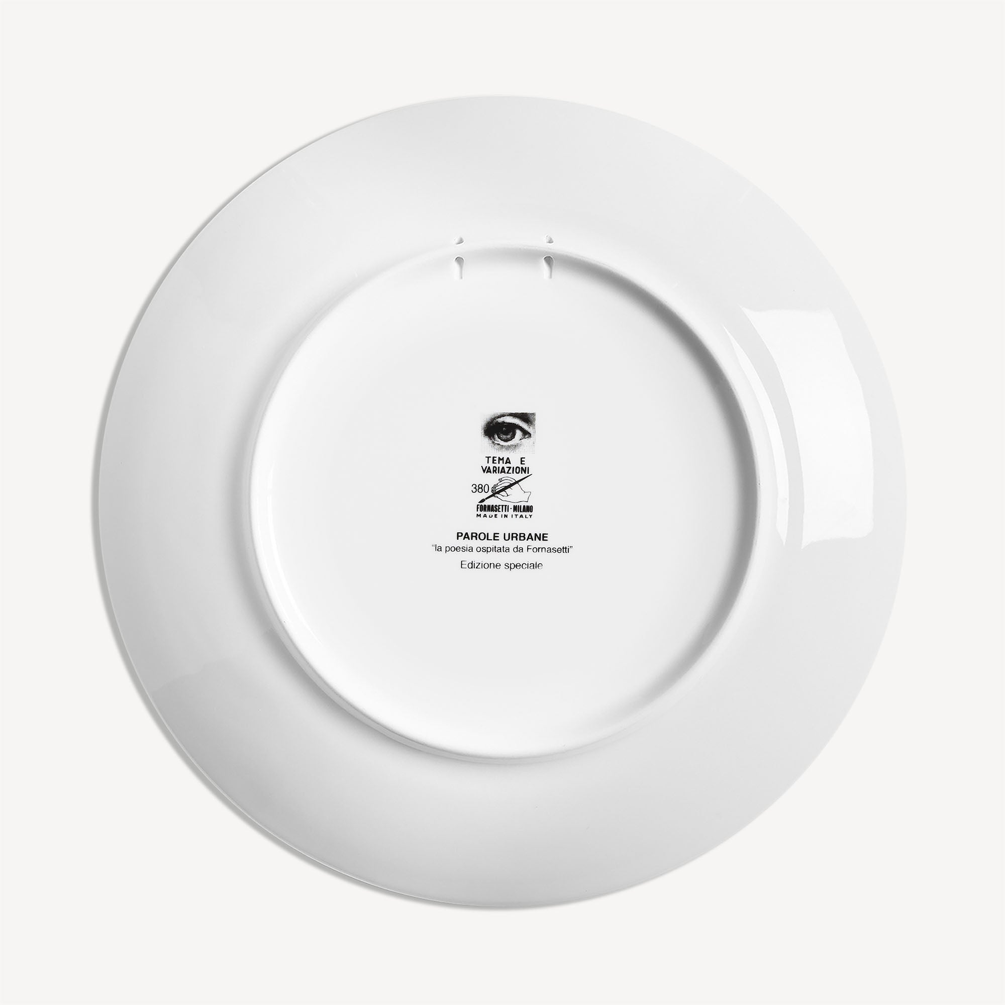 fornasetti-tema-e-variazioni-wandteller-n-380-gesicht image 3