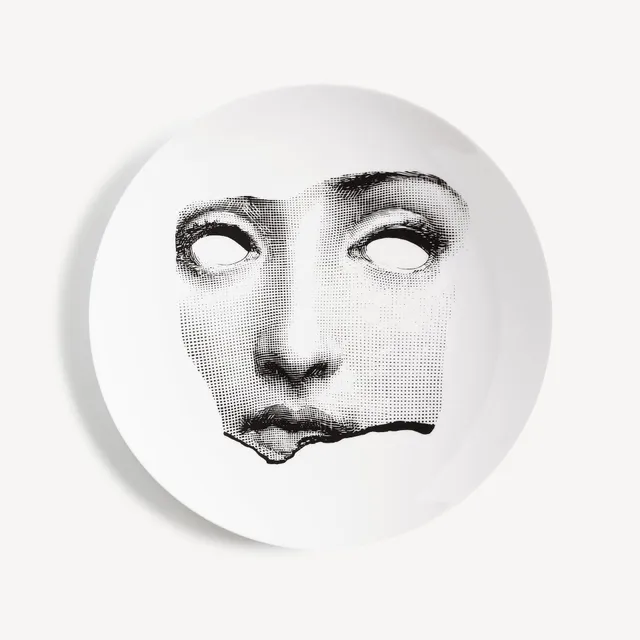 fornasetti-tema-e-variazioni-wandteller-n-64-porzellan-lina-cavalieri image 1