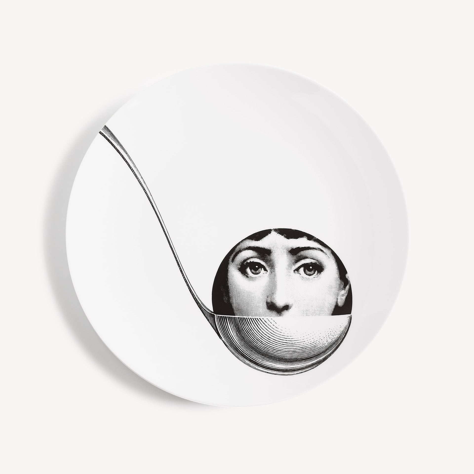 fornasetti-tema-e-variazioni-n-162-wandteller-porzellan image 1