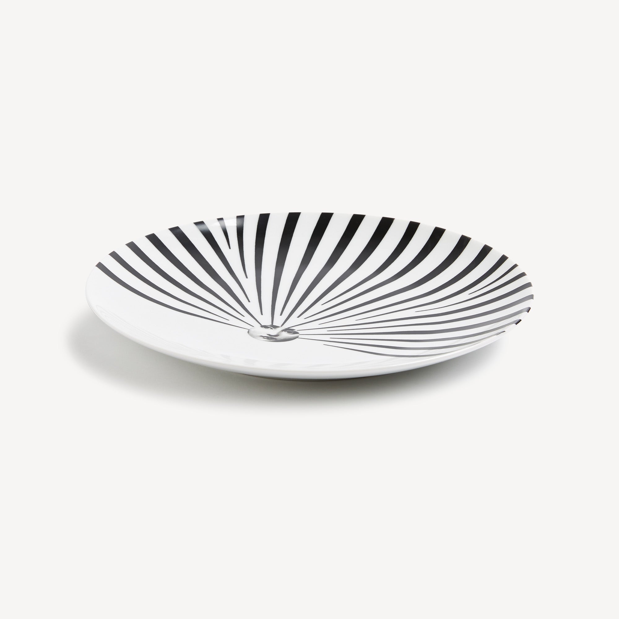 fornasetti-tema-e-variazioni-n-309-wandteller-porzellan image 2
