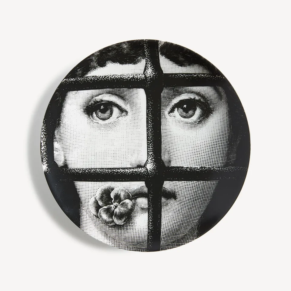 atelier-fornasetti-tema-e-variazioni-n-361-wandteller-lina-cavalieri image 1