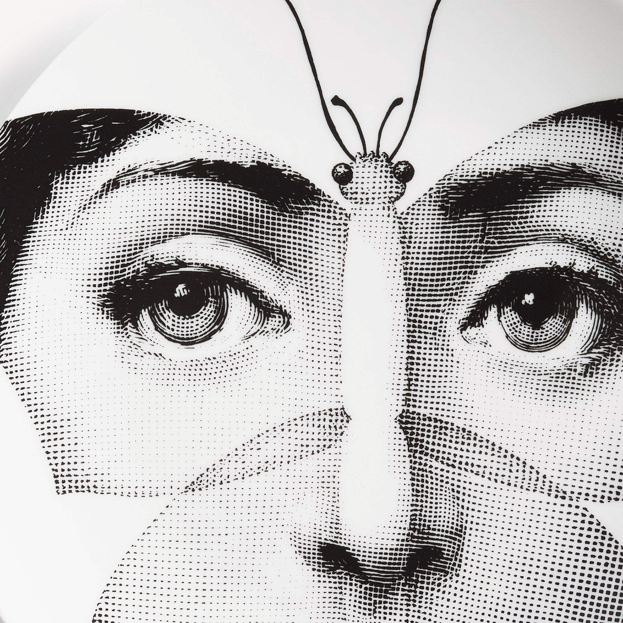 fornasetti-tema-e-variazioni-n-96-wandteller-porzellan image 4