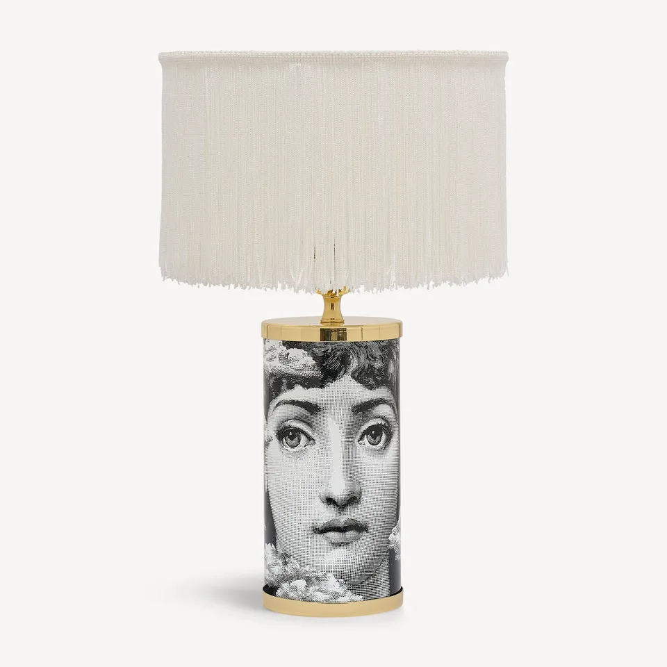 atelier-fornasetti-lampenschirm-zylinder-wei-mit-fransen-klein image 1