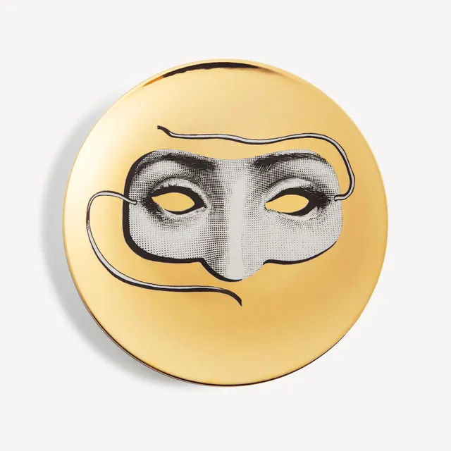 fornasetti-tema-e-variazioni-wandteller-n-60-porzellan-gold image 1